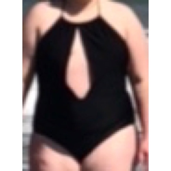 Aerie One Piece Swim Suit - Picture 3 of 3